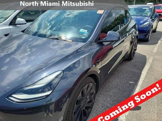 TESLA MODEL Y 2021 5YJYGDEF0MF252731 image